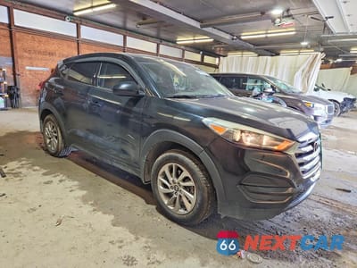 Czwarte zdjęcie samochodu z boku: 2018 HYUNDAI TUCSON SE VIN:KM8J2CA41JU797737 - miniatura