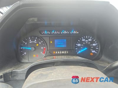 Zdjęcie 8 z 10 samochodu: 2017 FORD F350 SUPER DUTY VIN:1FD8X3G67HEE66402 - miniatura