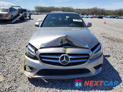 Piąte zdjęcie samochodu w środku: 2019 MERCEDES-BENZ C 300 4MATIC VIN:55SWF8EB3KU288150 - miniatura
