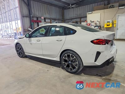 Drugie zdjęcie samochodu z przodu: 2026 BMW 228 VIN:WBA83GG01T7U97853 - miniatura