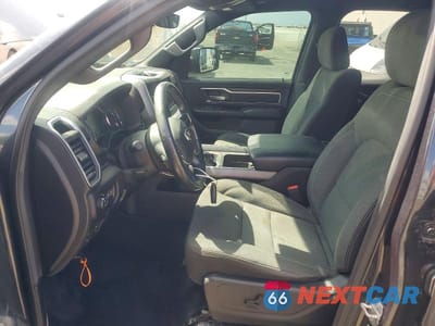 Zdjęcie 7 z 12 samochodu: 2019 RAM 1500 BIG HORN VIN:1C6SRFBT5KN875595 - miniatura