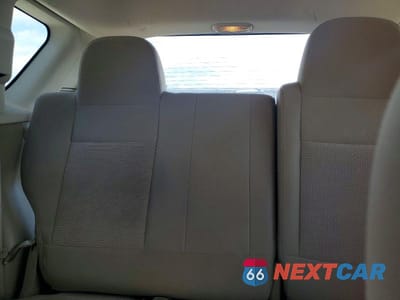 Zdjęcie 10 z 13 samochodu: 2012 JEEP COMPASS LATITUDE VIN:1C4NJCEA6CD634495 - miniatura