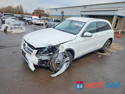 2016 MERCEDES-BENZ GLC 300 4MATIC WDC0G4KB4GF075089 - główne zdjęcie licytacji z USA - miniatura