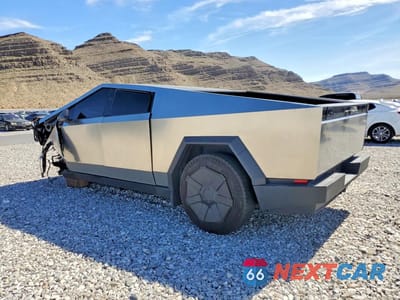 Drugie zdjęcie samochodu z przodu: 2025 TESLA CYBERTRUCK VIN:7G2CEGEC9SA077409 - miniatura
