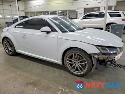 Czwarte zdjęcie samochodu z boku: 2018 AUDI TT VIN:TRUC5AFV0J1013906 - miniatura