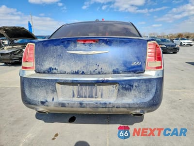 Zdjęcie 6 z 12 samochodu: 2014 CHRYSLER 300 VIN:2C3CCAAG0EH249198 - miniatura