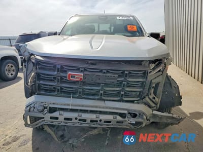 Piąte zdjęcie samochodu w środku: 2025 GMC CANYON ELEVATION VIN:1GTP1BEK6S1173116 - miniatura
