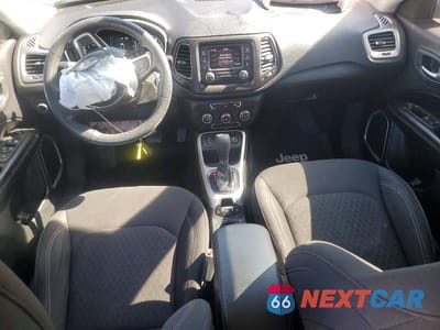 Zdjęcie 8 z 12 samochodu: 2017 JEEP COMPASS SPORT VIN:3C4NJCABXHT668360 - miniatura