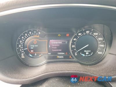 Zdjęcie 9 z 13 samochodu: 2017 LINCOLN MKC RESERVE VIN:5LMCJ3D92HUL57018 - miniatura