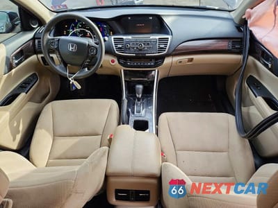 Zdjęcie 8 z 12 samochodu: 2017 HONDA ACCORD HYBRID VIN:JHMCR6F39HC022322 - miniatura