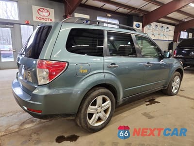 Trzecie zdjęcie samochodu z tyłu: 2009 SUBARU FORESTER 2.5X PREMIUM VIN:JF2SH63619H737213 - miniatura