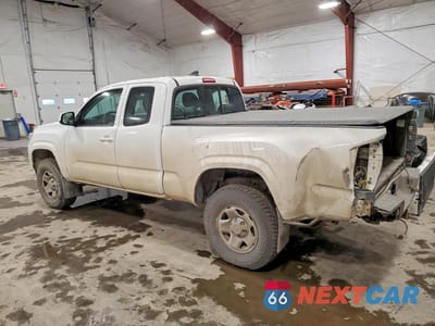 Drugie zdjęcie samochodu z przodu: 2016 TOYOTA TACOMA SR VIN:5TFSX5EN3GX044579 - miniatura