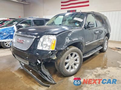 2014 GMC YUKON DENALI 1GKS2EEFXER223747 - główne zdjęcie licytacji z USA - miniatura