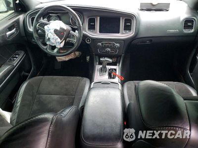 Zdjęcie 8 z 13 samochodu: 2019 DODGE CHARGER SCAT PACK VIN:2C3CDXGJXKH626795 - miniatura