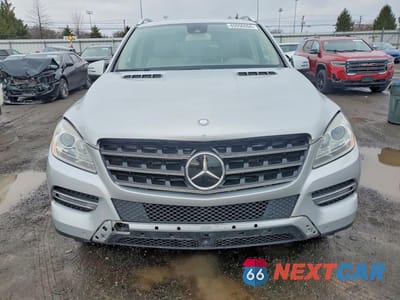 Piąte zdjęcie samochodu w środku: 2013 MERCEDES-BENZ ML 350 BLUETEC VIN:4JGDA2EB1DA151798 - miniatura