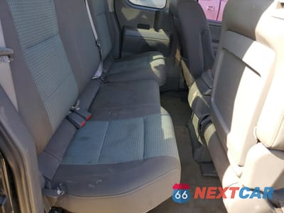 Zdjęcie 10 z 12 samochodu: 2005 NISS TITAN XE VIN:1N6BA06A15N576340 - miniatura