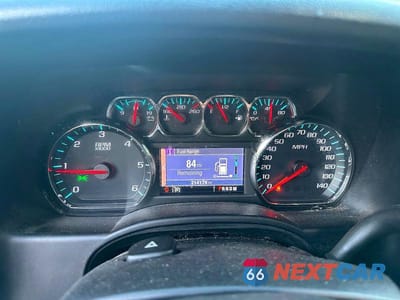 Zdjęcie 8 z 11 samochodu: 2015 CHEVROLET SUBURBAN K1500 LS VIN:1GNSKHKCXFR162688 - miniatura