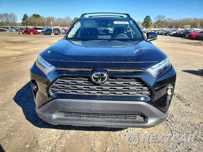 Piąte zdjęcie samochodu w środku: 2024 TOYOTA RAV4 XLE PREMIUM VIN:2T3C1RFV8RC279127 - miniatura
