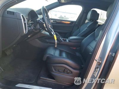 Zdjęcie 7 z 13 samochodu: 2022 PORSCHE CAYENNE E HYBRID COUPE VIN:WP1BE2AY8NDA51058 - miniatura