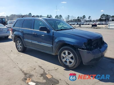 Czwarte zdjęcie samochodu z boku: 2009 JEEP GRAND CHEROKEE LAREDO VIN:1J8GS48K09C521598 - miniatura