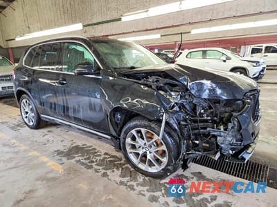 Czwarte zdjęcie samochodu z boku: 2022 BMW X5 XDRIVE40I VIN:5UXCR6C05N9L39193 - miniatura