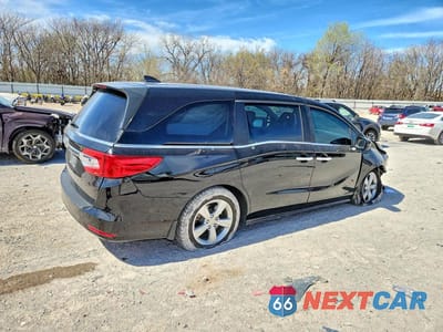 Trzecie zdjęcie samochodu z tyłu: 2019 HONDA ODYSSEY EX VIN:5FNRL6H52KB019381 - miniatura