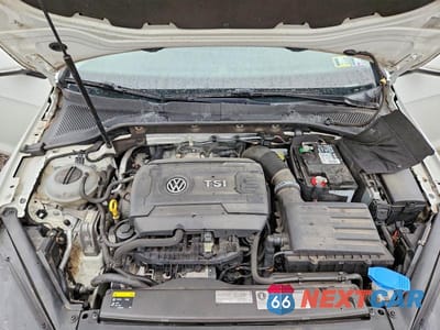 Zdjęcie 11 z 12 samochodu: 2015 VOLKSWAGEN GOLF VIN:3VW217AU0FM005797 - miniatura