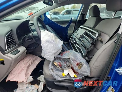 Zdjęcie 7 z 11 samochodu: 2018 HYUNDAI ELANTRA SEL VIN:5NPD84LF2JH378360 - miniatura