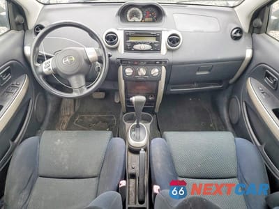 Zdjęcie 8 z 12 samochodu: 2006 SCION XA BASE VIN:JTKKT624860146456 - miniatura