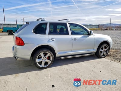 Trzecie zdjęcie samochodu z tyłu: 2006 PORSCHE CAYENNE TURBO VIN:WP1AC29P96LA92254 - miniatura