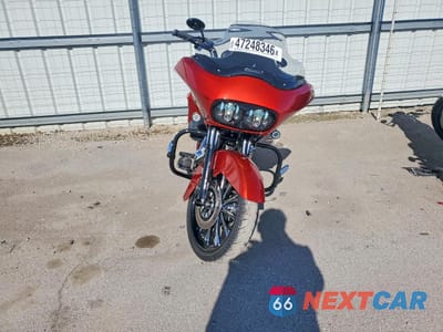 Drugie zdjęcie samochodu z przodu: 2013 HARLEY-DAVIDSON FLTRX ROAD GLIDE CUSTOM VIN:1HD1KHM19DB674043 - miniatura