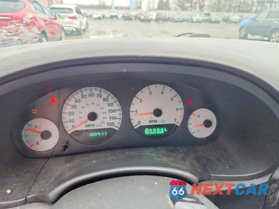 Zdjęcie 9 z 12 samochodu: 2006 DODGE GRAND CARAVAN SXT VIN:2D4GP44LX6R884164 - miniatura