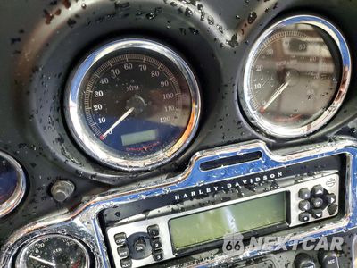 Zdjęcie 7 z 9 samochodu: 2008 HARLEY-DAVIDSON FLHTCUI VIN:1HD1FC4108Y690822 - miniatura