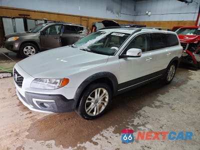 2016 VOLVO XC70 T5 PREMIER YV4612NK9G1246141 - główne zdjęcie licytacji z USA - miniatura
