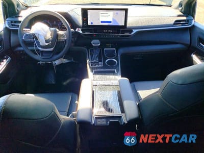 Zdjęcie 8 z 12 samochodu: 2025 TOYOTA SIENNA WOODLAND EDITION VIN:5TDCSKFC6SS218691 - miniatura