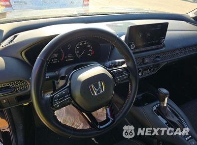 Zdjęcie 9 z 11 samochodu: 2025 HONDA HR-V SPORT VIN:3CZRZ2H53SM787934 - miniatura