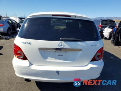 Zdjęcie 6 z 13 samochodu: 2006 MERCEDES-BENZ R 350 VIN:4JGCB65E26A022160 - miniatura