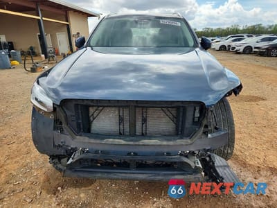 Piąte zdjęcie samochodu w środku: 2024 VOLVO XC90 PLUS VIN:YV4L12PE1R1160979 - miniatura