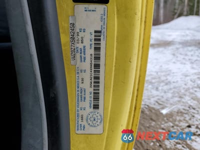 Zdjęcie 13 z 13 samochodu: 1999 VOLKSWAGEN NEW BEETLE GLS VIN:3VWCA21C4XM454318 - miniatura