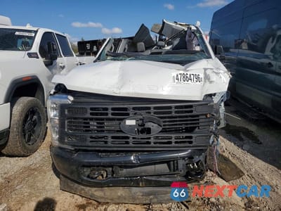 Piąte zdjęcie samochodu w środku: 2024 FORD F250 SUPER DUTY VIN:1FT7W2BA4REE57070 - miniatura