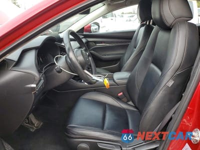 Zdjęcie 7 z 12 samochodu: 2019 MAZDA 3 PREFERRED PLUS VIN:JM1BPACL0K1107482 - miniatura