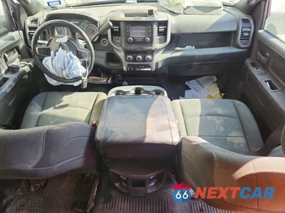 Zdjęcie 8 z 12 samochodu: 2024 RAM 3500 TRADESMAN VIN:3C63R3GL3RG241166 - miniatura