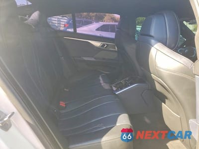 Zdjęcie 10 z 11 samochodu: 2022 BMW M850XI VIN:WBAGV8C01NCJ74706 - miniatura