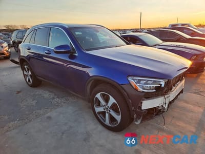 Czwarte zdjęcie samochodu z boku: 2020 MERCEDES-BENZ GLC 300 4MATIC VIN:W1N0G8EB5LF762304 - miniatura