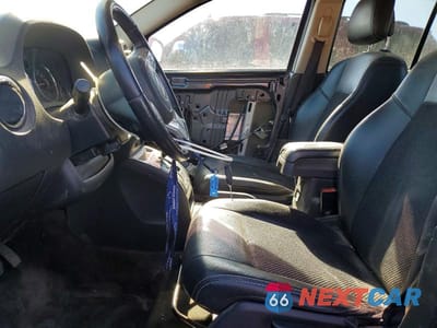 Zdjęcie 7 z 13 samochodu: 2016 JEEP COMPASS LATITUDE VIN:1C4NJDEB5GD810389 - miniatura