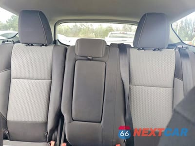 Zdjęcie 10 z 12 samochodu: 2019 FORD ESCAPE SE VIN:1FMCU0GD4KUC44896 - miniatura