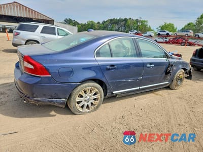 Trzecie zdjęcie samochodu z tyłu: 2011 VOLVO S80 3.2 VIN:YV1952ASXB1147504 - miniatura