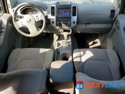 Zdjęcie 8 z 12 samochodu: 2019 NISSAN FRONTIER SV VIN:1N6AD0EV8KN708982 - miniatura