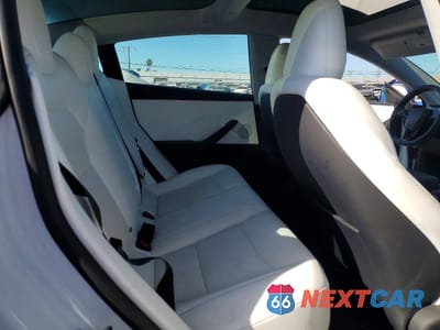 Zdjęcie 10 z 12 samochodu: 2024 TESLA MODEL 3 VIN:5YJ3E1EA4RF827228 - miniatura