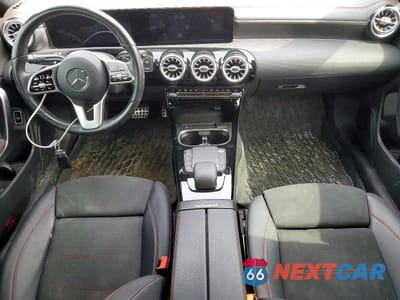 Zdjęcie 8 z 12 samochodu: 2021 MERCEDES-BENZ CLA 250 4MATIC VIN:W1K5J4HB4MN179481 - miniatura